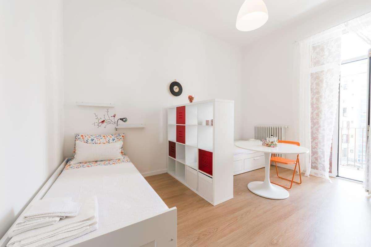 5Ino Apartment Бари Экстерьер фото